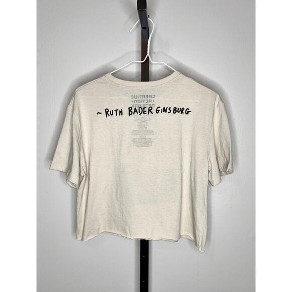 Creative Action Network Ruth Bader Ginsburg Cropped Tee NWOT Size small - Picture 4 of 6